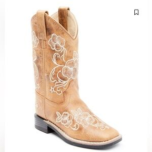 Shyanne Little Girls Lasy Floral Embroidered Boots